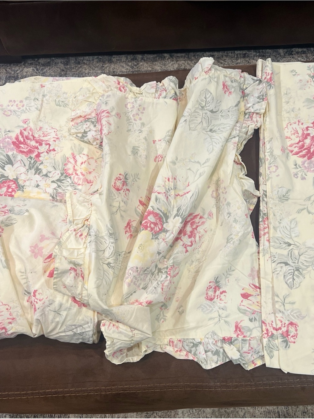 Twin Sz Sheet Set 4 pc Floral Shabby Chic 100 % Cotton (Pottery Barn??)